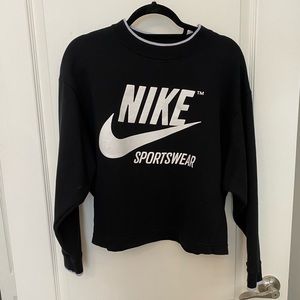 Vintage Nike Cropped Sweatshirt